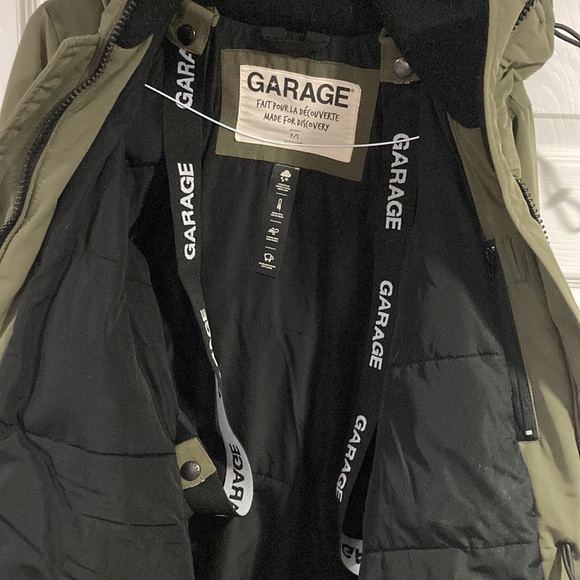 Garage, Army Green Jacket, w/shoulder straps - Picture 3 of 5